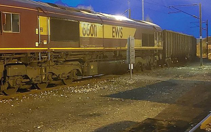 DB Cargo UK successfully trials the use of ‘combi-consists’ | Railway USA