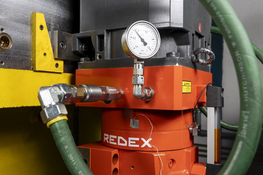 REDEX rack and pinion drive cooling options meet machine tool trends