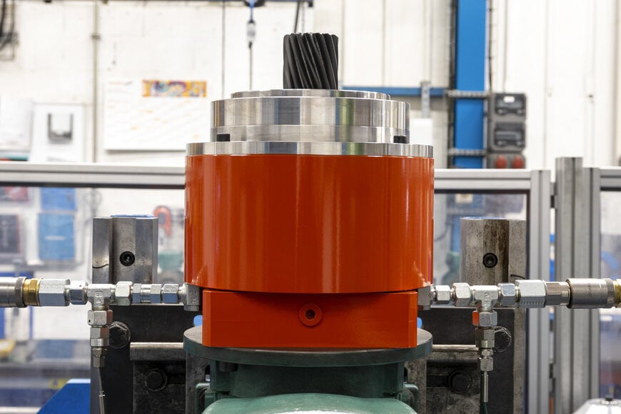 REDEX rack and pinion drive cooling options meet machine tool trends