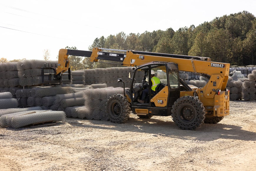 Caterpillar launches next generation Cat Telehandler models ...