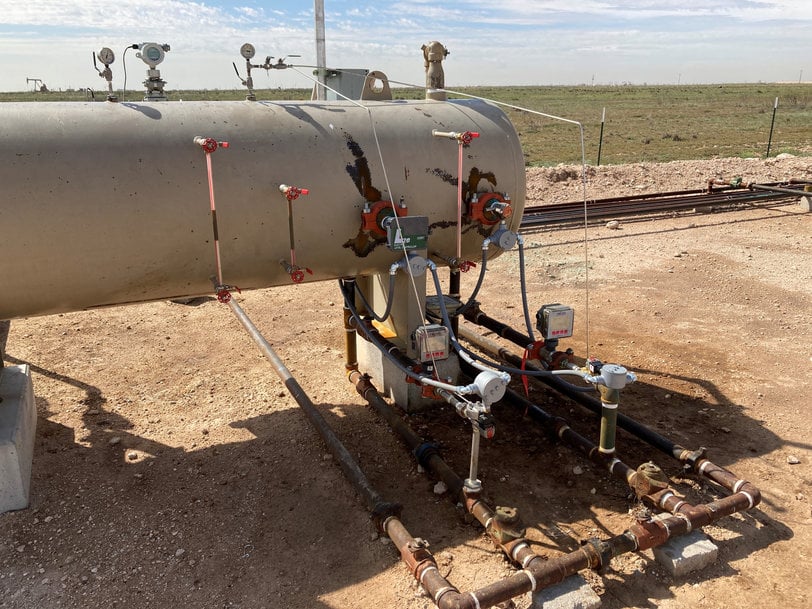 Emerson Helps Oil and Gas Company Meet Emissions Standards with New Electric Dump Valves 