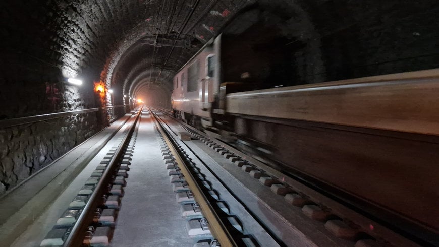 BLS présente un concept pour la réparation des dommages subis par le béton dans le tunnel de faîte du Lötschberg