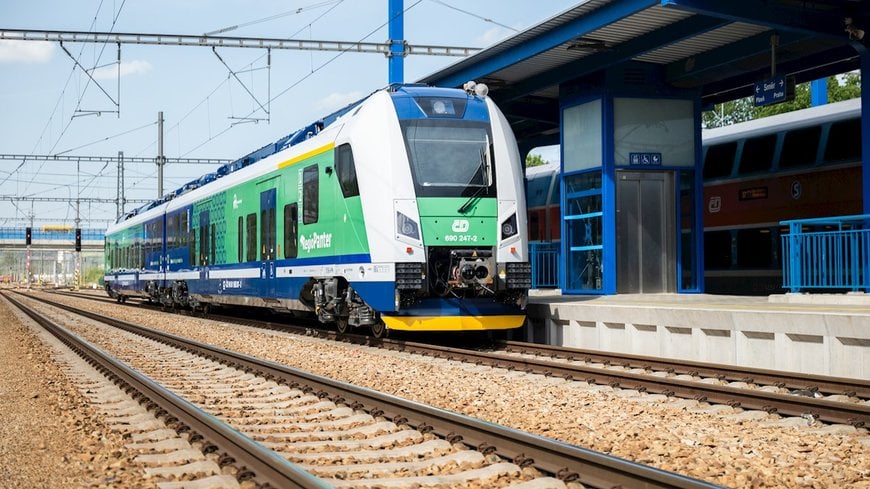 ABB and Škoda Group power up Czech railways with new battery-electric trains