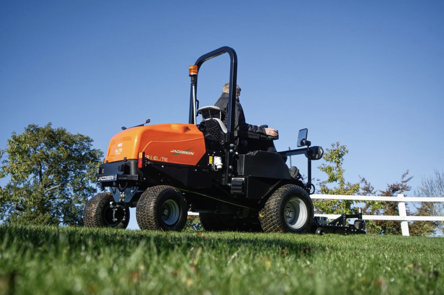 Textron's Jacobsen Introduces HR3 ELiTE Rotary Mower