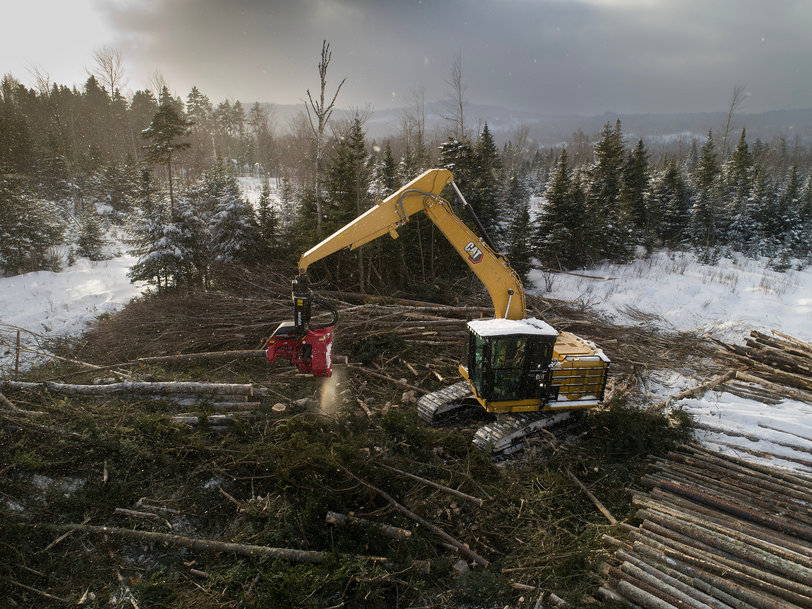 Caterpillar Introduces the Versatile Cat® FM528 GF/LL Forest Machine