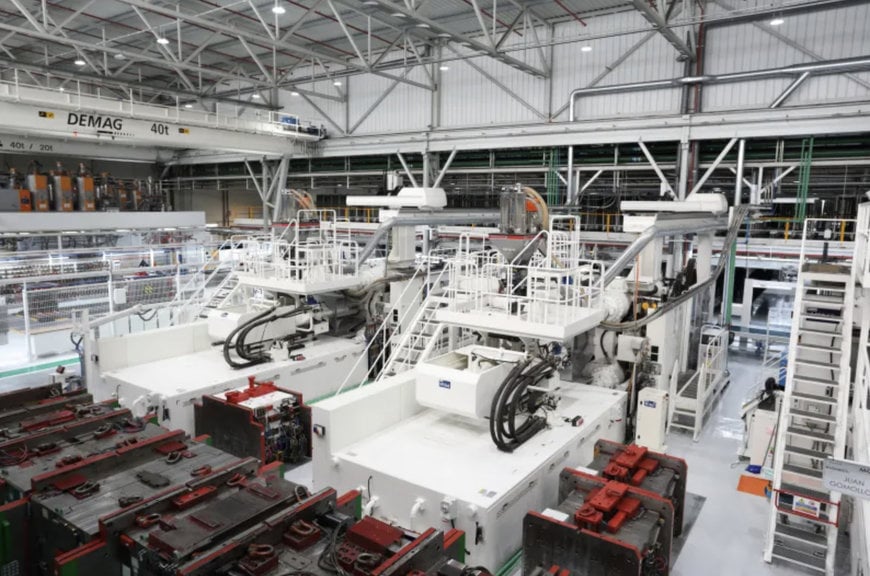 Forvia exemplifies advanced innovation, sustainability, & digitalization in automotive Industry 4.0