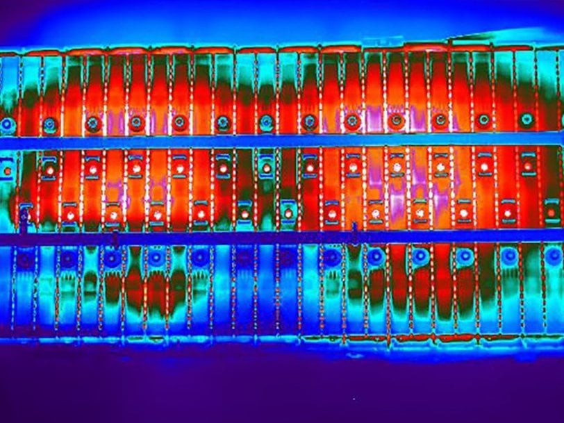 Ensuring Safety and Efficiency with FLIR Thermal Monitoring for Battery Energy Storage Systems 