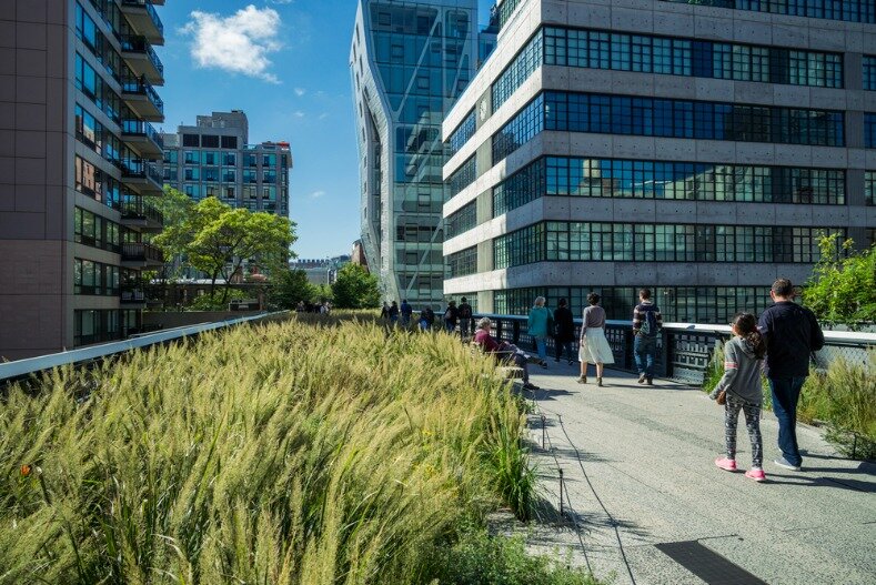 Siemens showcased innovative and sustainable building technology at ISH 2025