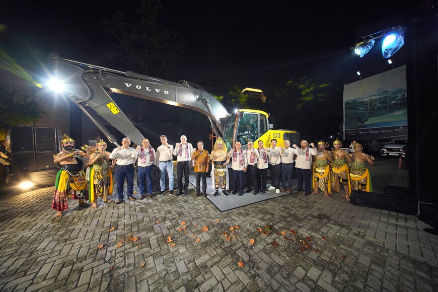 Volvo CE and PT Indotruck Utama launch New Generation EC210 Excavator into Indonesia