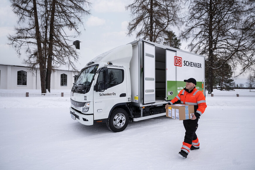 Elektro-Lkw von DB Schenker beweisen Zuverlässigkeit unter extremen Winterbedingungen