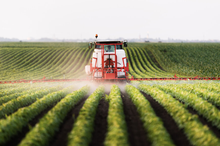 Technology developed by MIT engineers makes pesticides stick to plant leaves