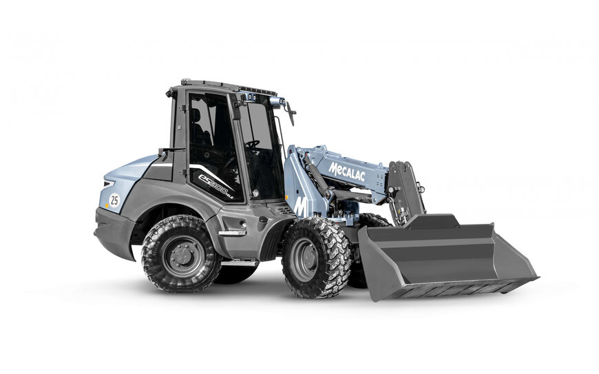 MECALAC AGRANDIT SA GAMME ZERO EMISSION AVEC L’ES900TELE, SA NOUVELLE CHARGEUSE SWING TÉLESCOPIQUE 100% ÉLECTRIQUE