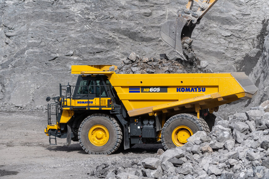 Le nouveau tombereau rigide HD605-10 de Komatsu sera en démonstration à Bauma 2025