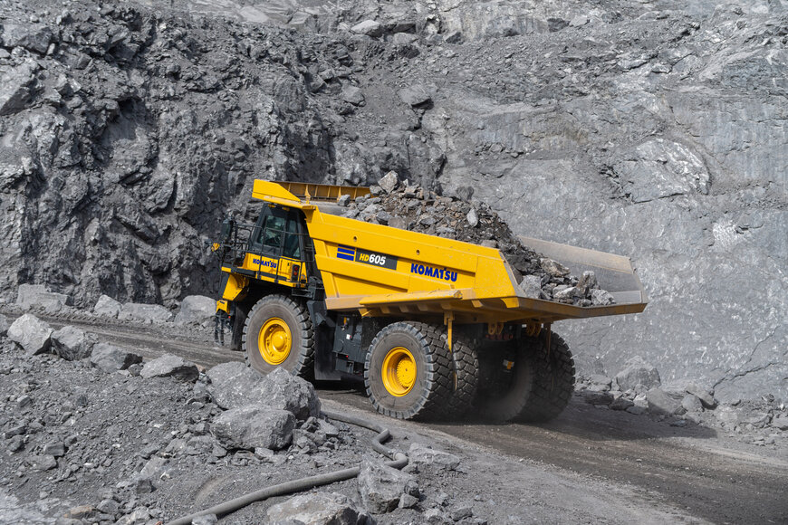 Le nouveau tombereau rigide HD605-10 de Komatsu sera en démonstration à Bauma 2025