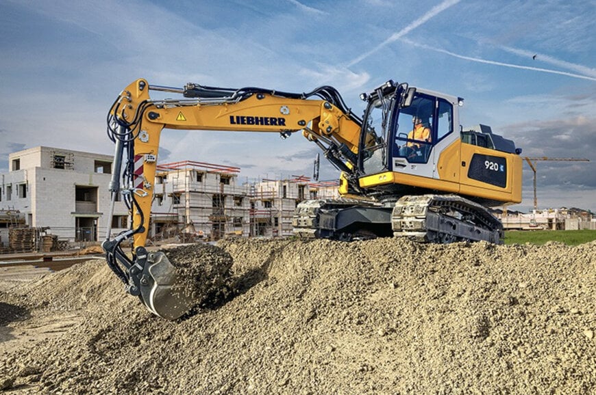 Liebherr présente à la Bauma 2025 chenilles électrique à batterie, la R 920 G8-E