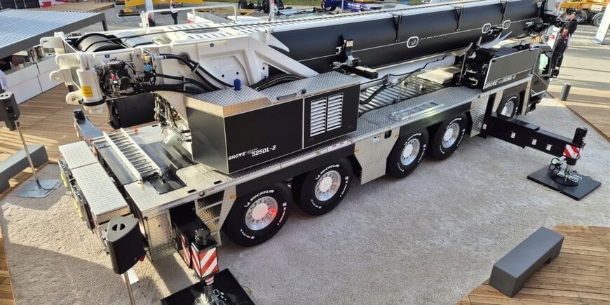 Le prototype Bauma 2025 de Manitowoc Révèle l'avenir des Grues Tout-terrain