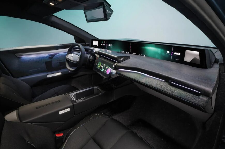 Renault Embleme Demo Car Features Forvia’s Green Tech Innovations