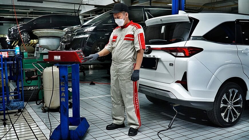 Uji Emisi Gratis Saat Servis, Pastikan Mesin Hybrid Toyota Tetap Prima