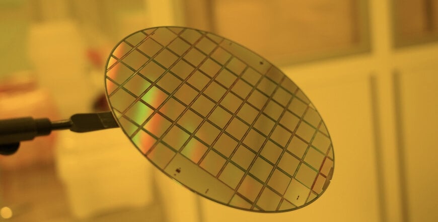 Vuzix and Fraunhofer IPMS Announce Major Milestone in Custom MicroLED Backplane Development