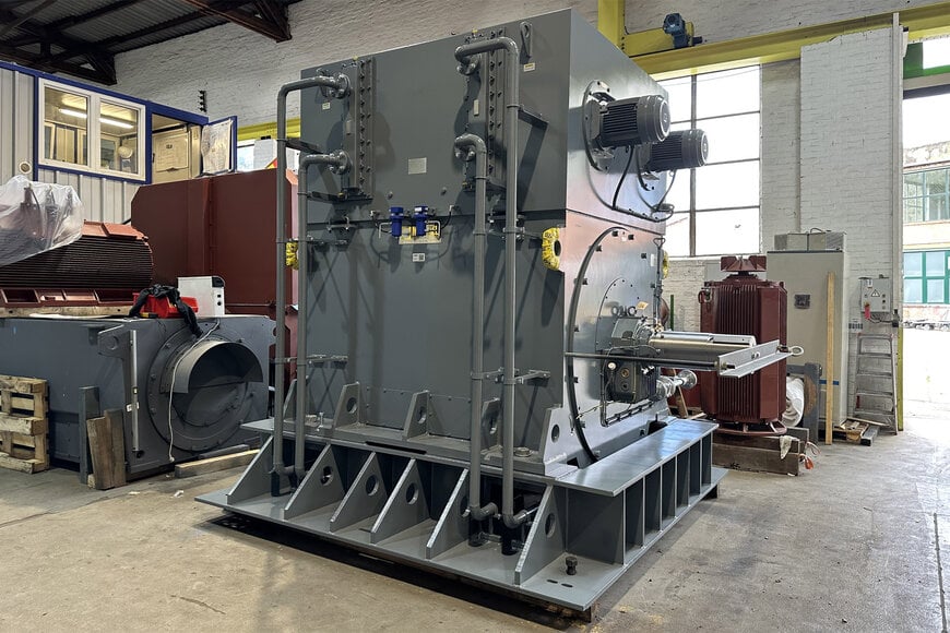 Big compressor motor customized for 15-ton crane
