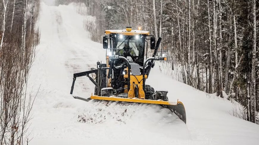 John Deere Debuts Path Snow Removal Mapping Solution