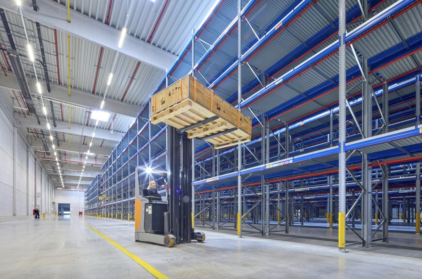 Für E-Mobilität, Wasserstoff und Diesel – MAN Logistik-Zentrum Salzgitter wächst um 30 Prozent