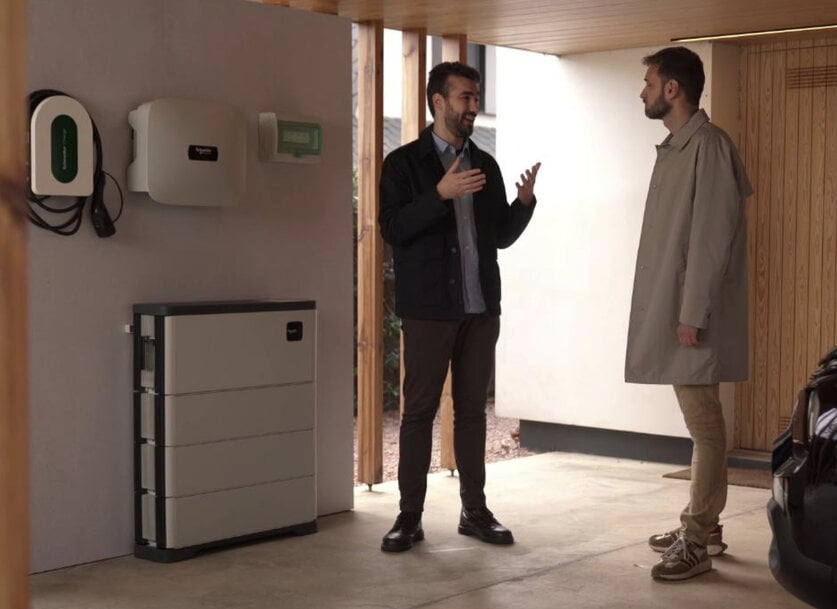 Del consumo al control: Schneider Electric muestra el futuro de la energía en el hogar, con una solución “todo en uno”