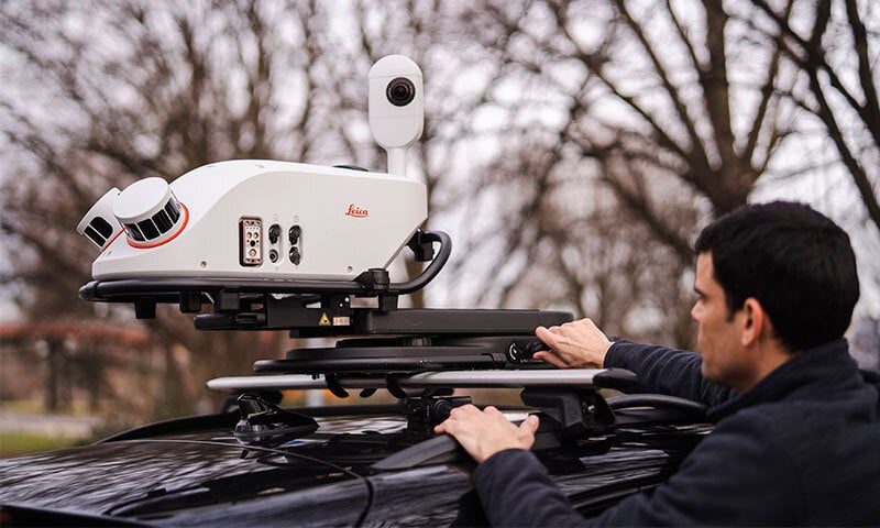 New Leica Pegasus TRK300 opens up advanced mobile mapping to wider range of users
