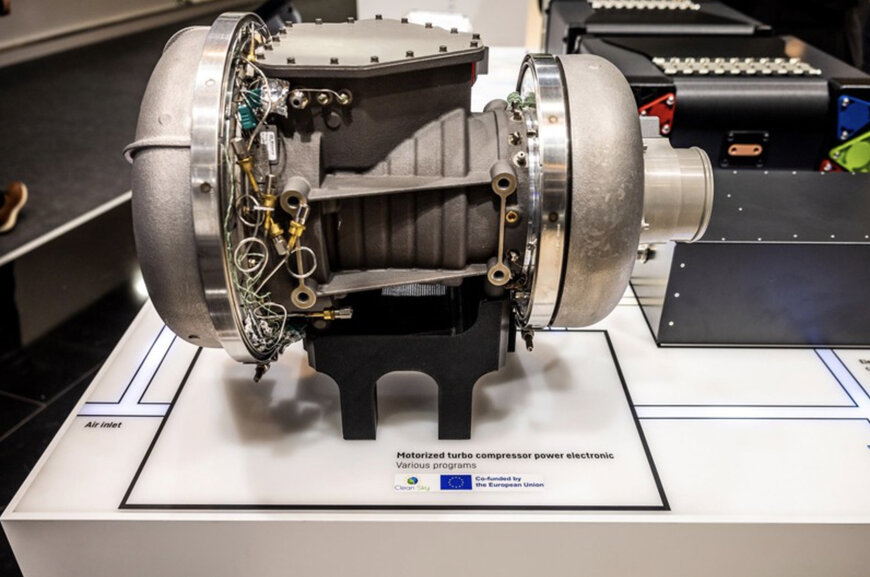 Liebherr au Salon du Bourget 2025