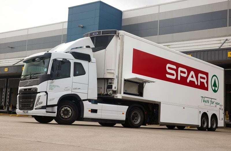 Carrier’s Electric Vector HE 19MT Enables Diesel-Free Transport for James Hall