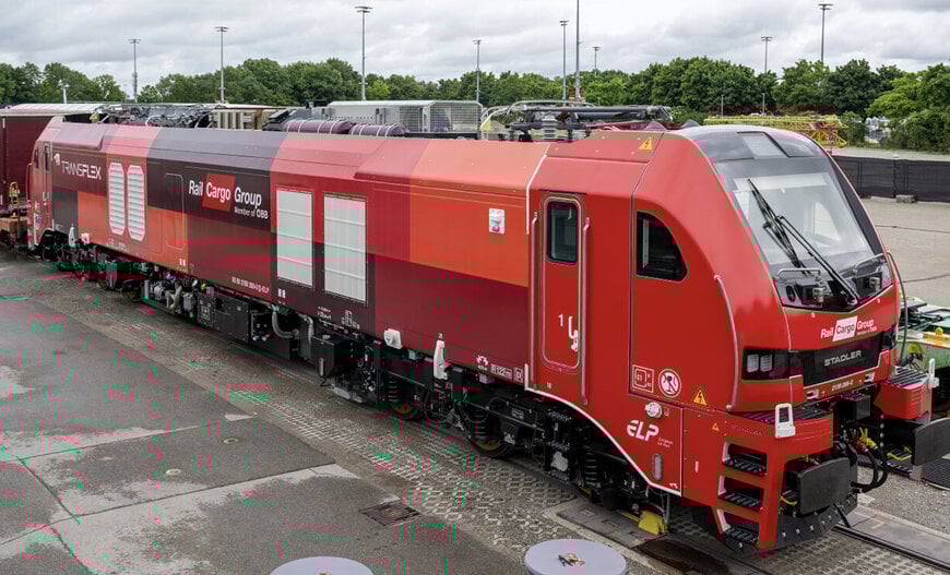 Third hybrid locomotive for even more flexible transport in Germany