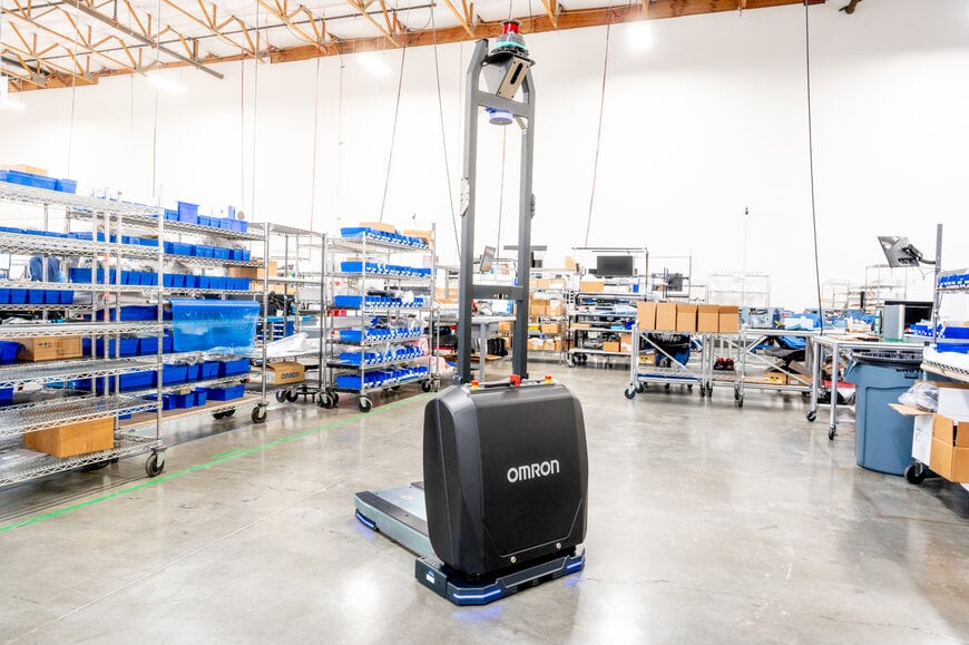 OMRON presenta el OL-450S: una solución completa de robot móvil autónomo para la manipulación de materiales
