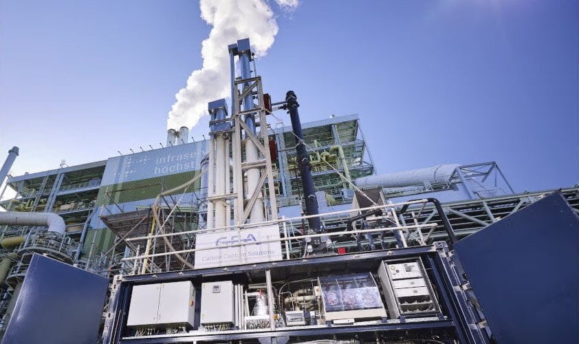 Infraserv Höchst nimmt Pilotanlage in Betrieb, um die Machbarkeit der CO₂-Abscheidung zu testen