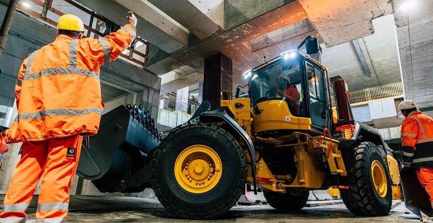 &Uuml;berflieger Volvo L120&nbsp;Electric geht in M&uuml;nchen unter die Erde