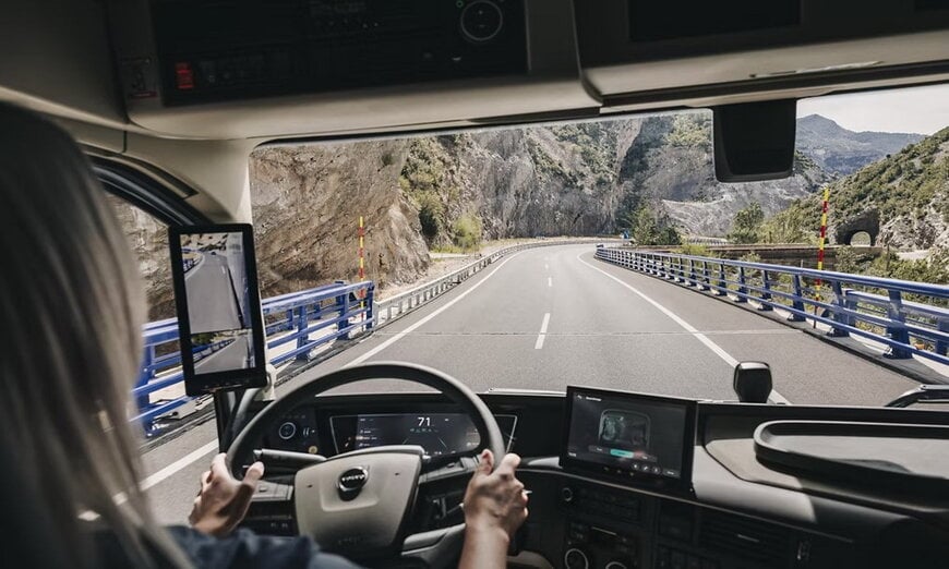 Volvo Trucks verbessert die Dynamiklenkung für mehr Verkehrssicherheit
