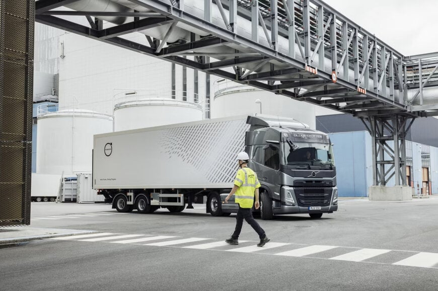 Volvo Lastvagnar uppdaterar Volvo Dynamic Steering för ökad trafiksäkerhet
