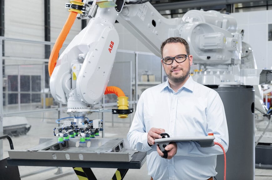 ABB expands large industrial robot portfolio