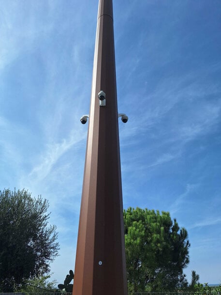 Active protection of woodland heritage: FLIR thermal imaging cameras man the Ionian Arc of Puglia