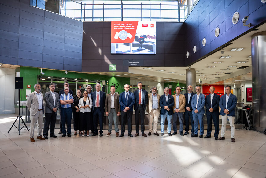 La Comunidad de Madrid habilita el pago con tarjeta en todos los autobuses interurbanos