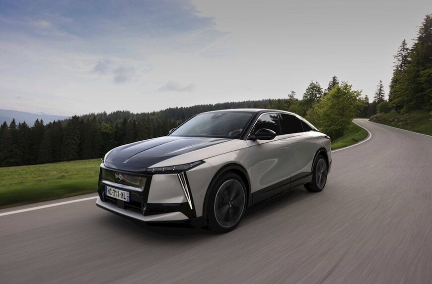 ABBのPixelPaintがステランティス社、DSオートモビルズのフラッグシップモデル電気自動車 DS N°8に採用