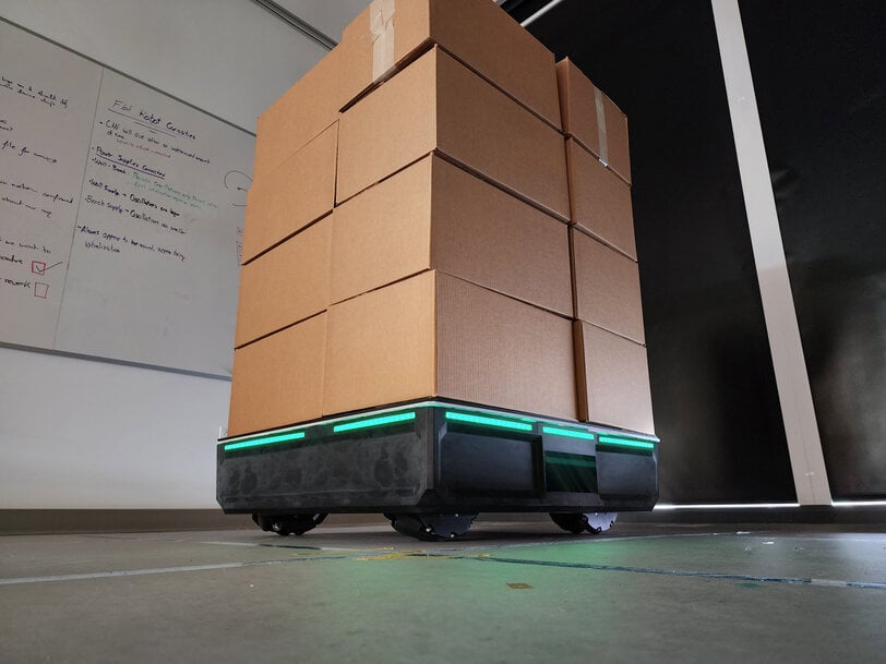 Logic Launches Logic Pallet: First Autonomous Mobile Pallet for Logistics