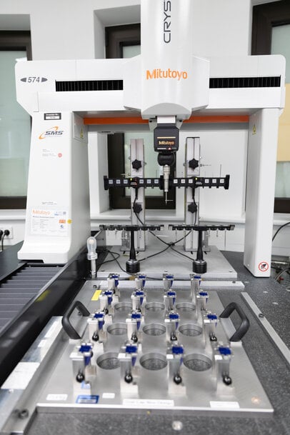 Mitutoyo and Nemera: a partnership in pharmaceutical device precision