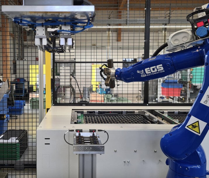 16,500 Injection Molded Parts Packed Autonomously in 12 Hours