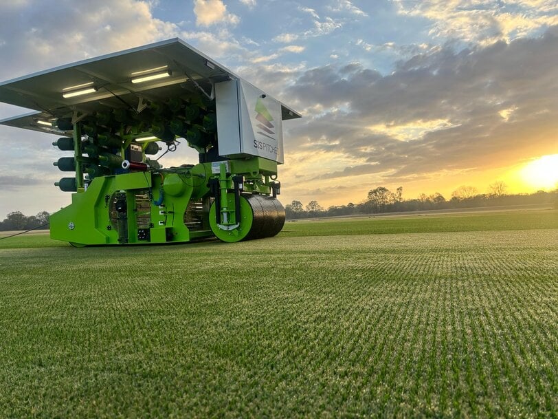 SIS Pitches Invests in Next-Gen Hybrid Pitch Stitching Machines