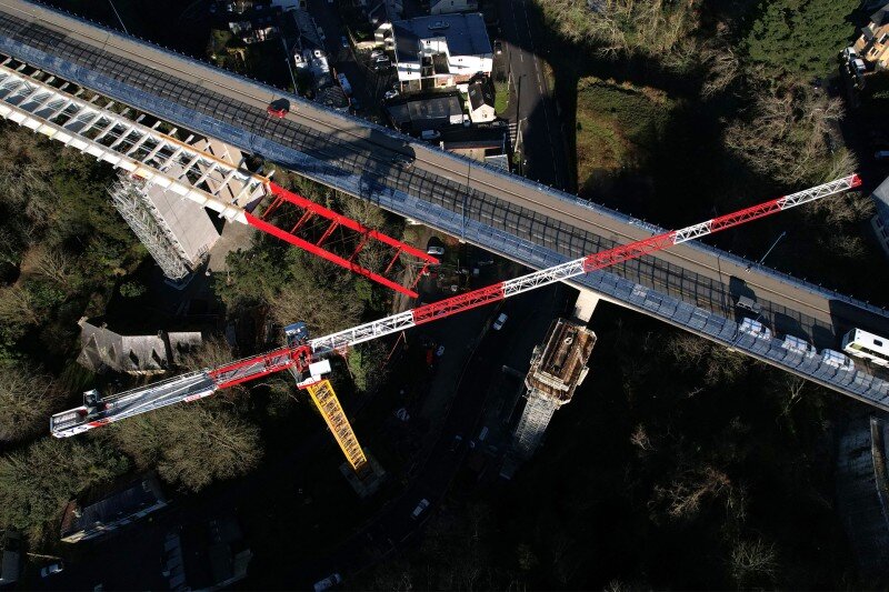 Liebherr Fibre Crane Powers Tramway Bridge Build in Brest