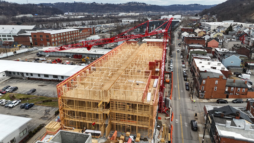 84 Lumber Deploys Potain Self-Erecting Cranes from Manitowoc for Pittsburgh Apartment Build