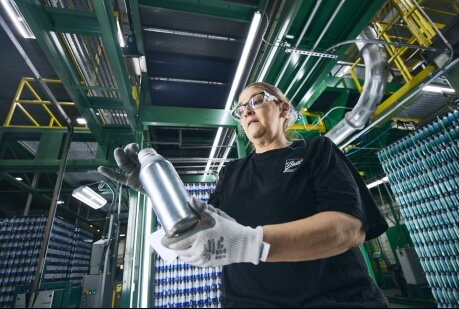 Ball Corporation recrute 18 nouveaux talents &agrave; Valserh&ocirc;ne