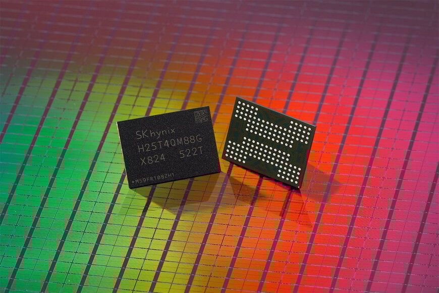 SK Hynix Mass-Produces 321-Layer QLC NAND