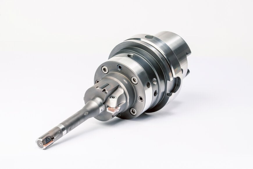 MAPAL fine boring tool in use at MAN Putting heads together for the last diesel engine