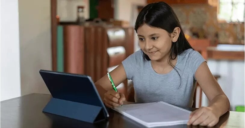 La conectividad satelital: clave para cerrar la brecha educativa en México